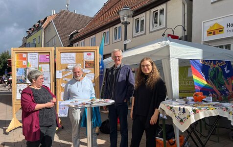 Blomberger Kirchen positionieren sich auf dem Marktplatz 